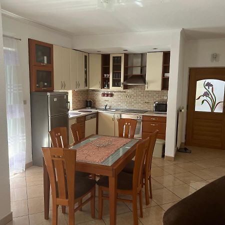 Apartman Ilic Apartment Metkovic Exterior photo
